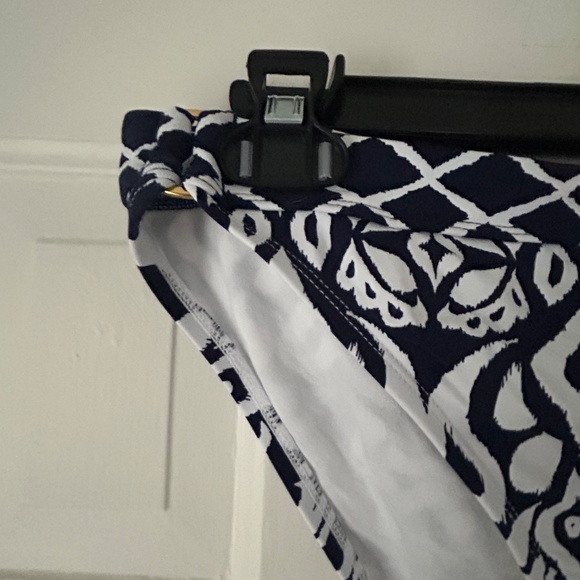 Tommy Bahama Tankini - Picture 3 of 13